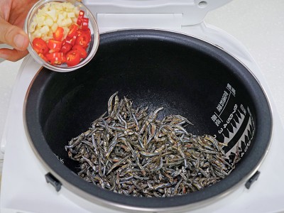 食譜-花生小魚乾