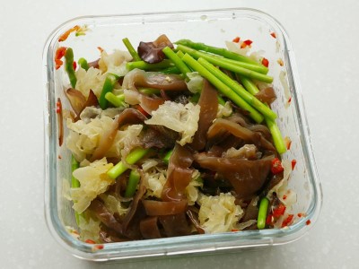 食譜-蘆筍拌雙耳