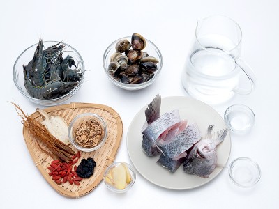 食譜-黃精海鮮湯