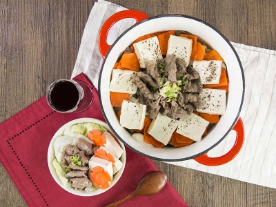 食譜-無水鮮蔬牛肉豆腐鍋