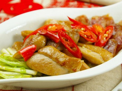 食譜-臘腸燒雞