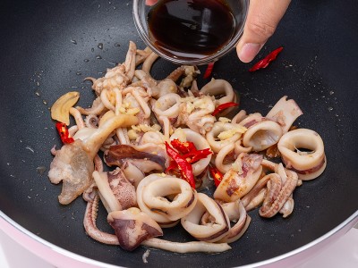 食譜-蒜香中卷