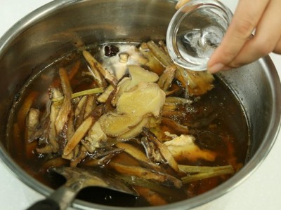 食譜-養生歸耆鴨湯