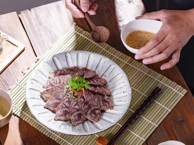 食譜-燜牛腱