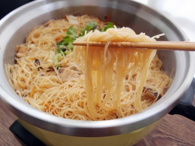 食譜-電鍋也可以輕鬆搞定【古早味炒米粉】