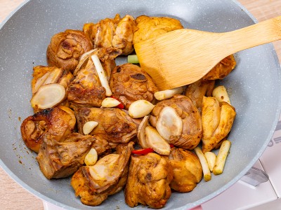 食譜-鳳梨木耳燒雞