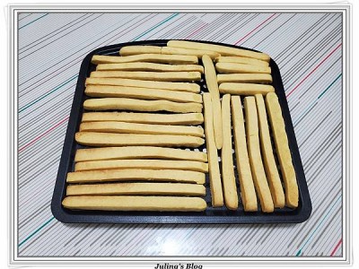 食譜-氣炸烤箱也能做牛奶棒餅乾