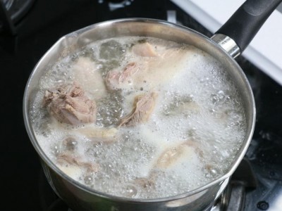 食譜-酸菜鴨肉湯