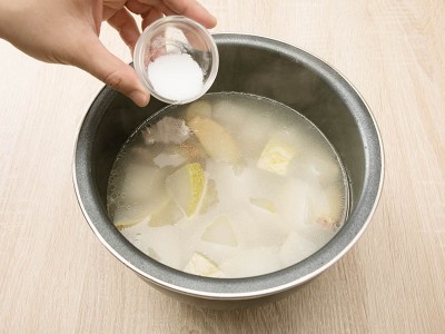食譜-冬瓜薏仁瘦肉湯