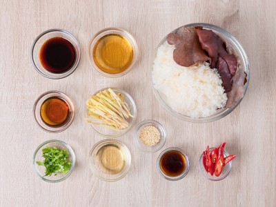 食譜-涼拌黑白香根